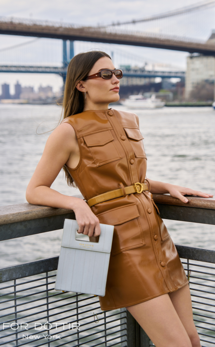 GABRÍEL IN ARCTIC WHITE EEL