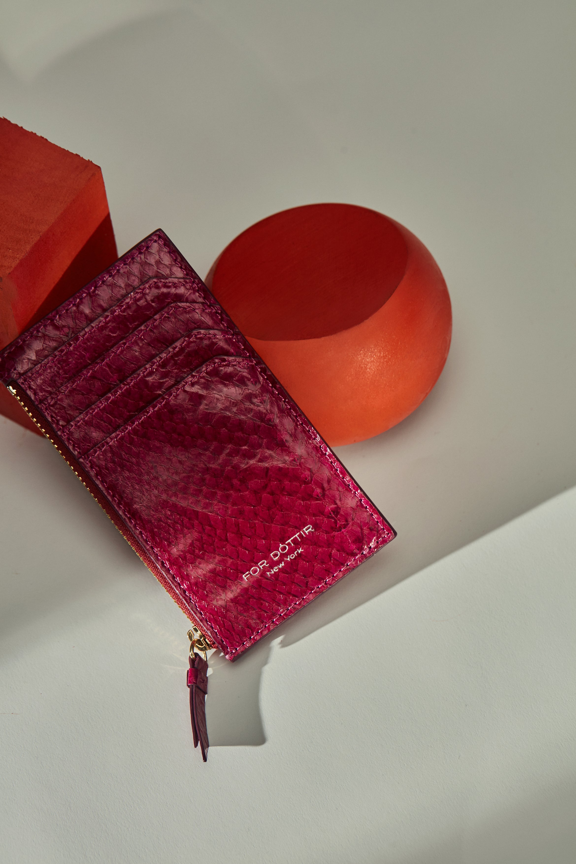 LILO IN ARCTIC WHITE SALMON