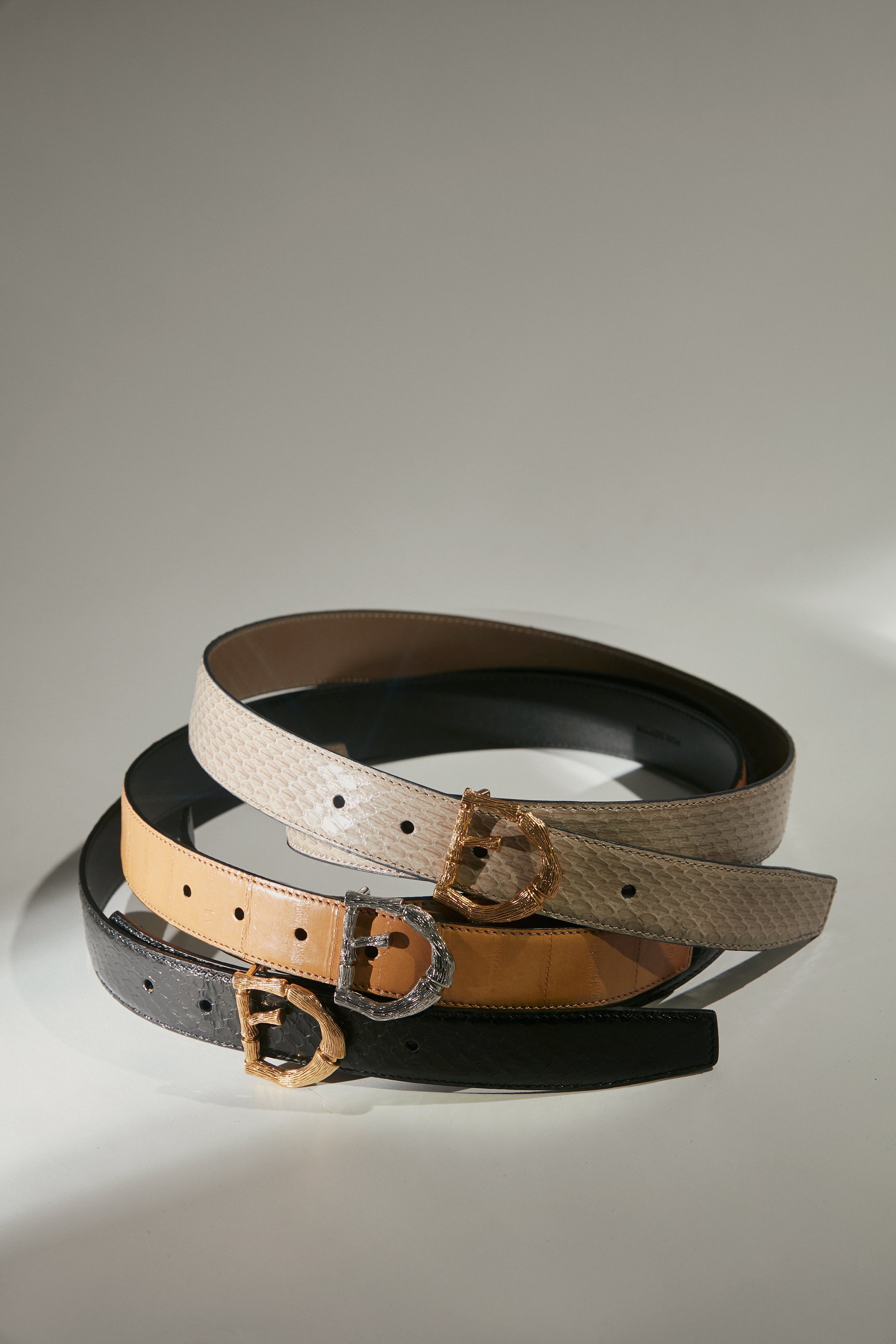 POLARIS IN CREAM WATER SNAKE